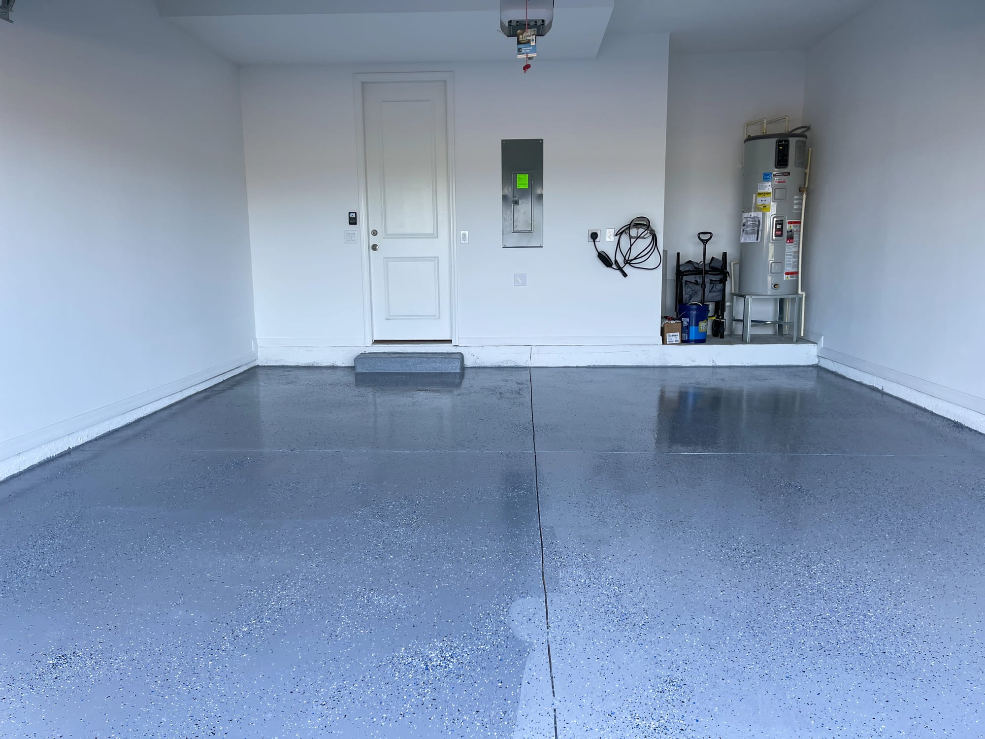 Garage Floor Epoxy Coatings in Dallas, TX